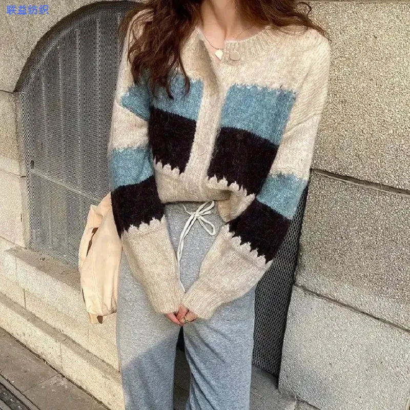 knitwear-show-2 knitwear-show-2